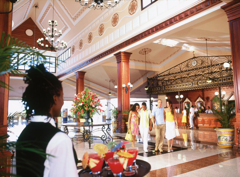 Riu Ocho Rios Hotel Exterior photo